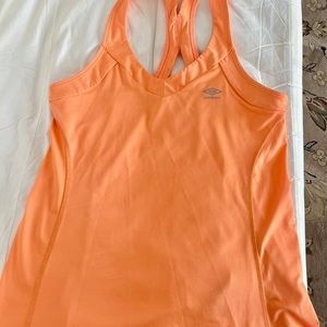 Umbro sport top large orange